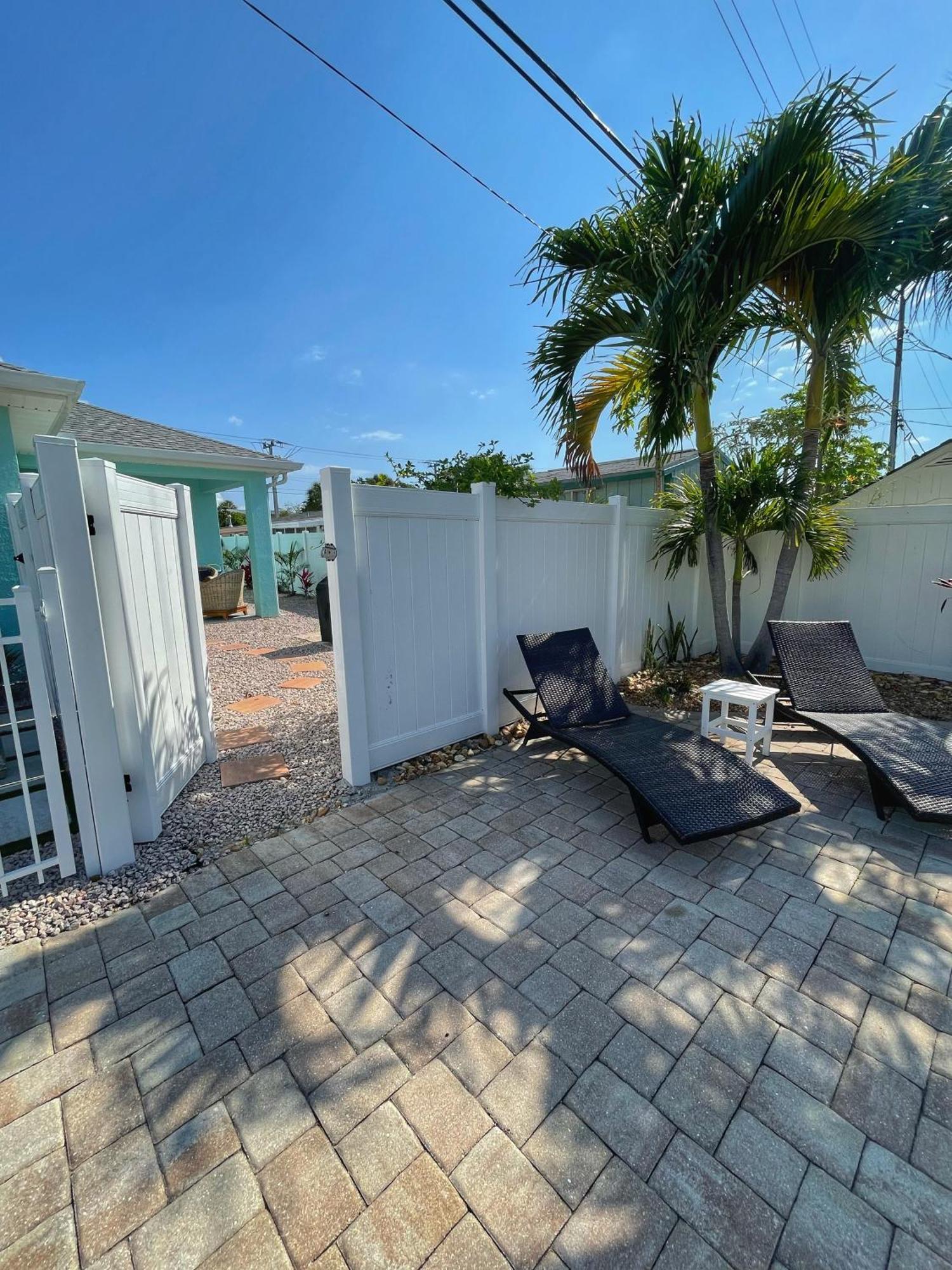 Cozy Canaveral Cottages Cape Canaveral Exterior foto