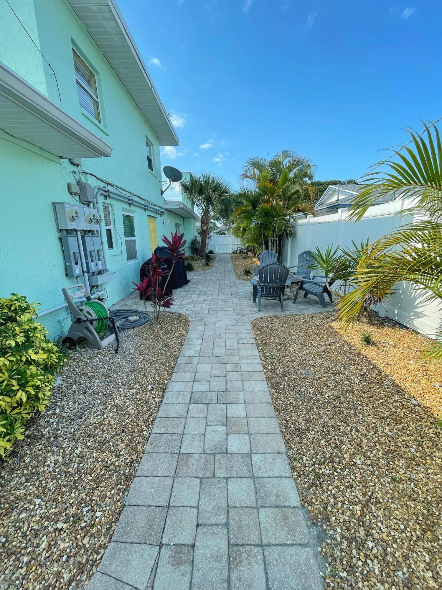 Cozy Canaveral Cottages Cape Canaveral Exterior foto